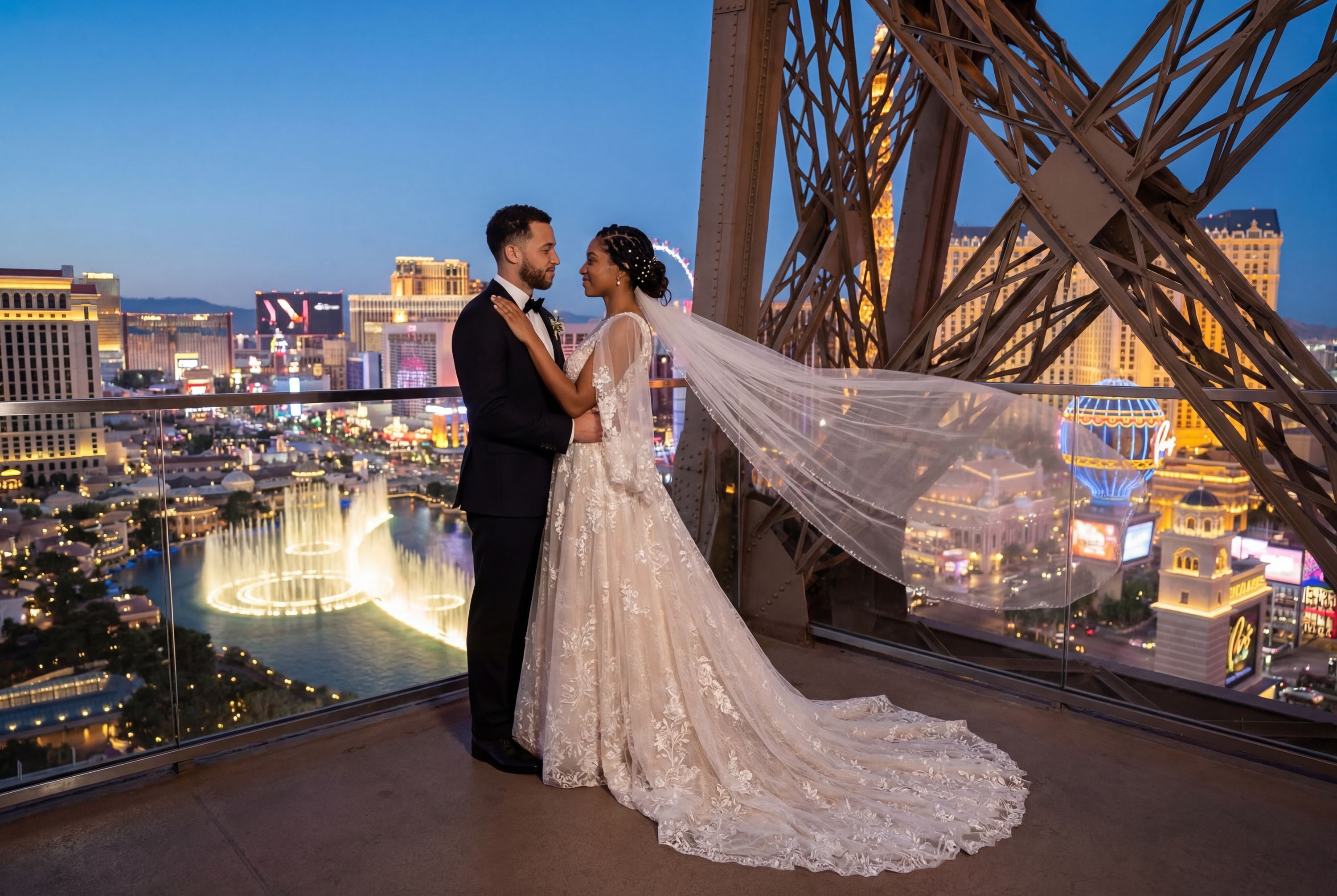 Wedding photography Las Vegas - Eiffel Tower Viewing Deck (Paris Las Vegas)