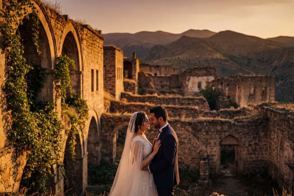 Santa Ruins wedding photography Santa Ruins wedding photography Gümüşhane