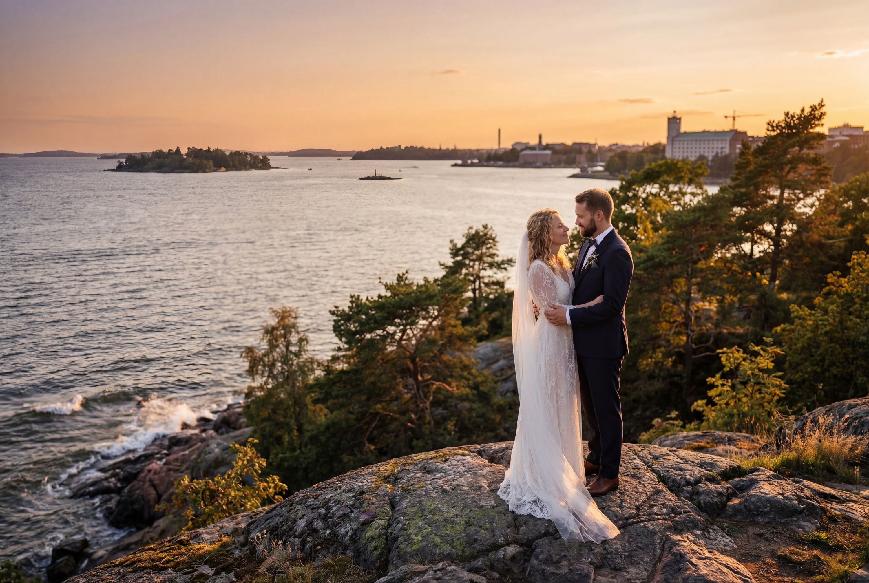 Wedding photography Helsinki - Kaivopuisto Park