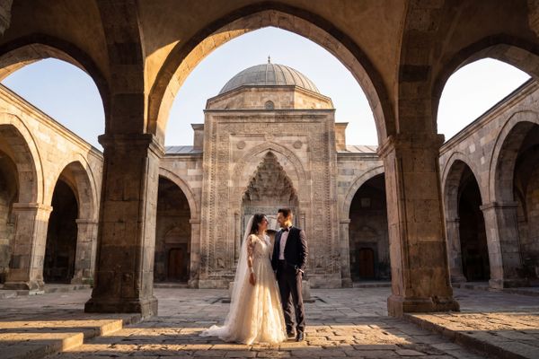 Gevher Nesibe Hospital and Madrasa (Çifte Medrese) wedding photography Gevher Nesibe Hospital and Madrasa (Çifte Medrese) wedding photography Kayseri