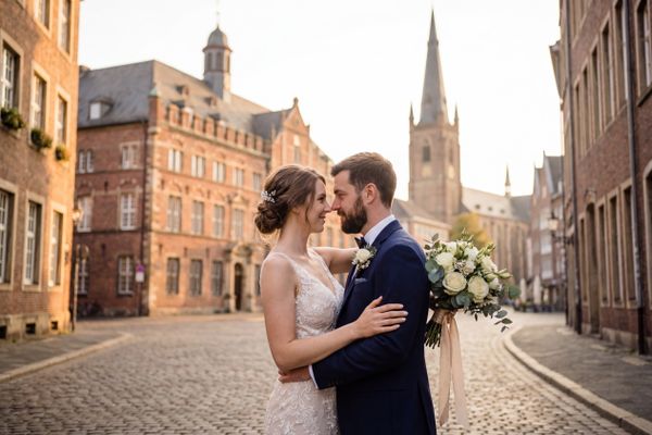 Düsseldorf Old Town wedding photography Düsseldorf Old Town wedding photography Düsseldorf