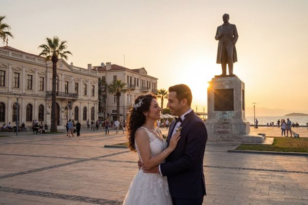 Republic Square (Cumhuriyet Meydanı) & Alsancak Architecture wedding photography Republic Square (Cumhuriyet Meydanı) & Alsancak Architecture wedding photography İzmir