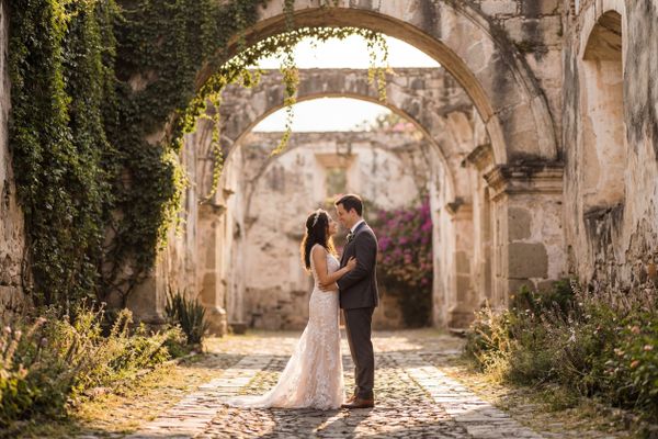 Santa Clara Convent Ruins (Iglesia y Convento de Santa Clara) wedding photography Santa Clara Convent Ruins (Iglesia y Convento de Santa Clara) wedding photography Antigua Guatemala