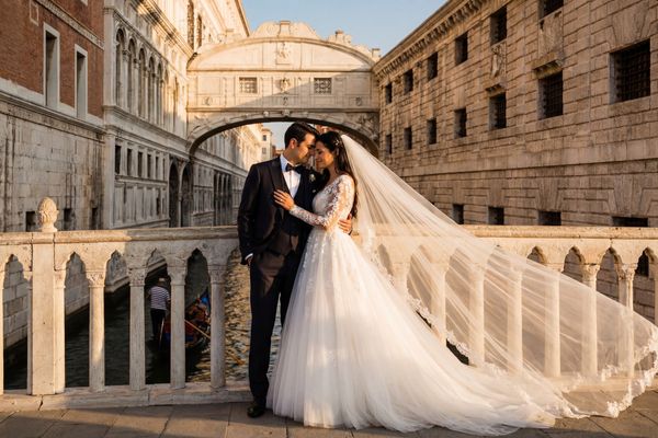 Bridge of Sighs (Ponte dei Sospiri) wedding photography Bridge of Sighs (Ponte dei Sospiri) wedding photography Venice