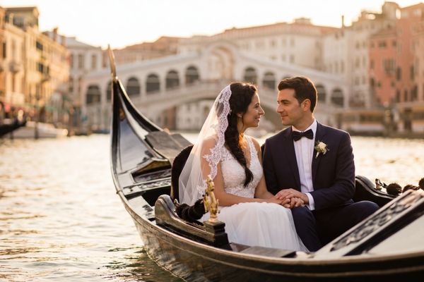 Grand Canal (Gondola Ride) wedding photography Grand Canal (Gondola Ride) wedding photography Venice