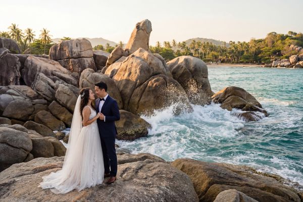 Wedding photography Koh Samui - Hin Ta & Hin Yai Rocks (Grandfather & Grandmother Rocks)