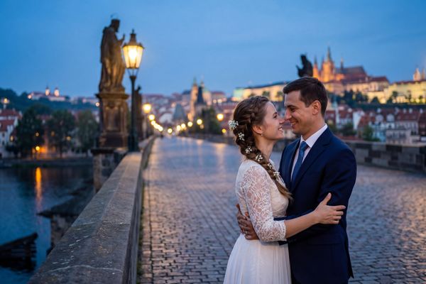 Charles Bridge wedding photography Charles Bridge wedding photography Prague