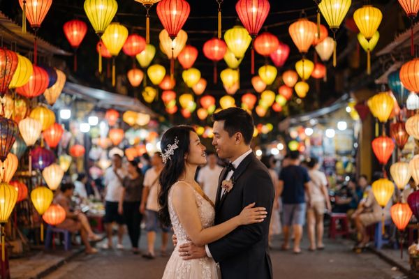 Wedding photography Hoi An - Hoi An Night Market