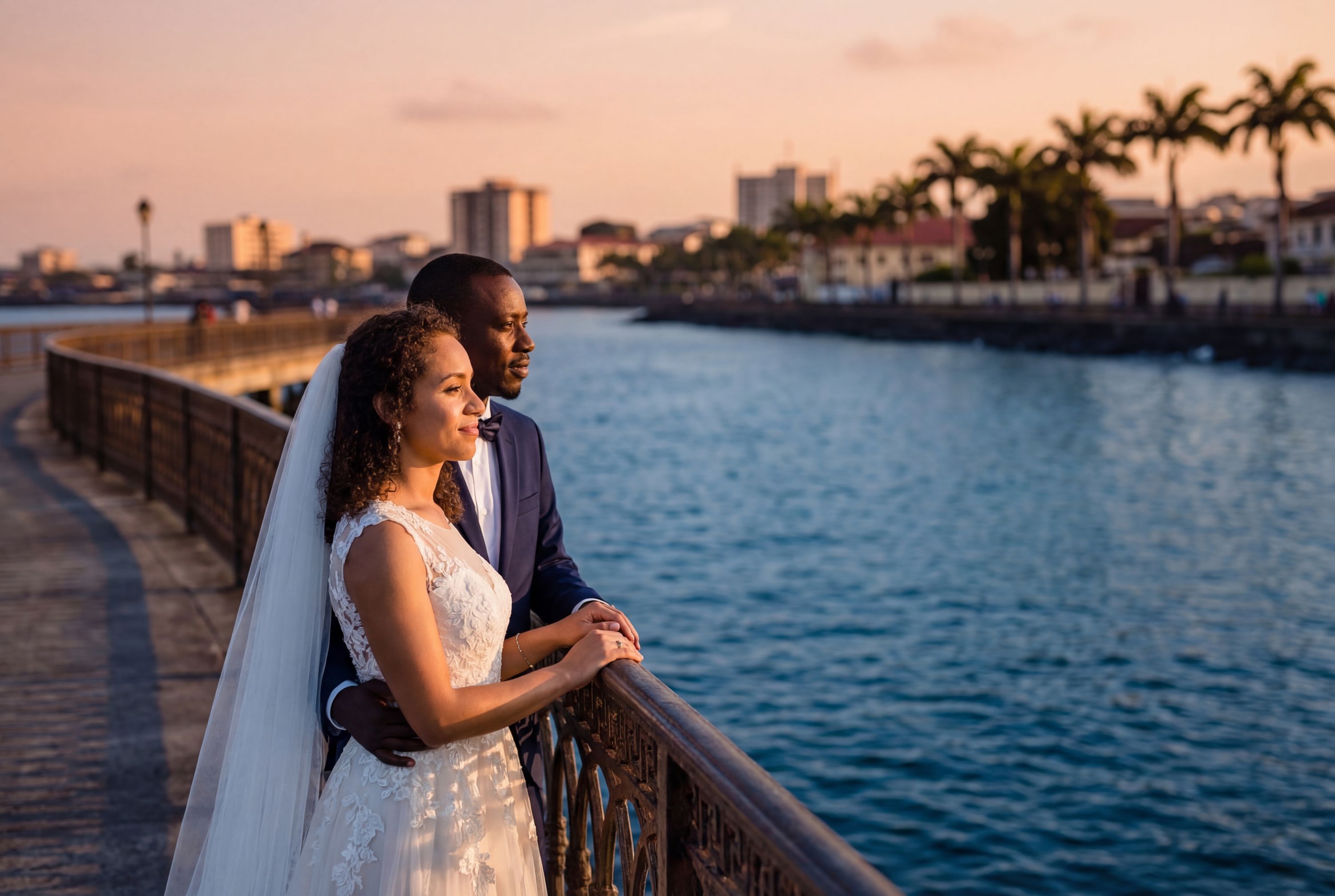 Wedding photography Malabo - Paseo Marítimo (Waterfront Promenade)