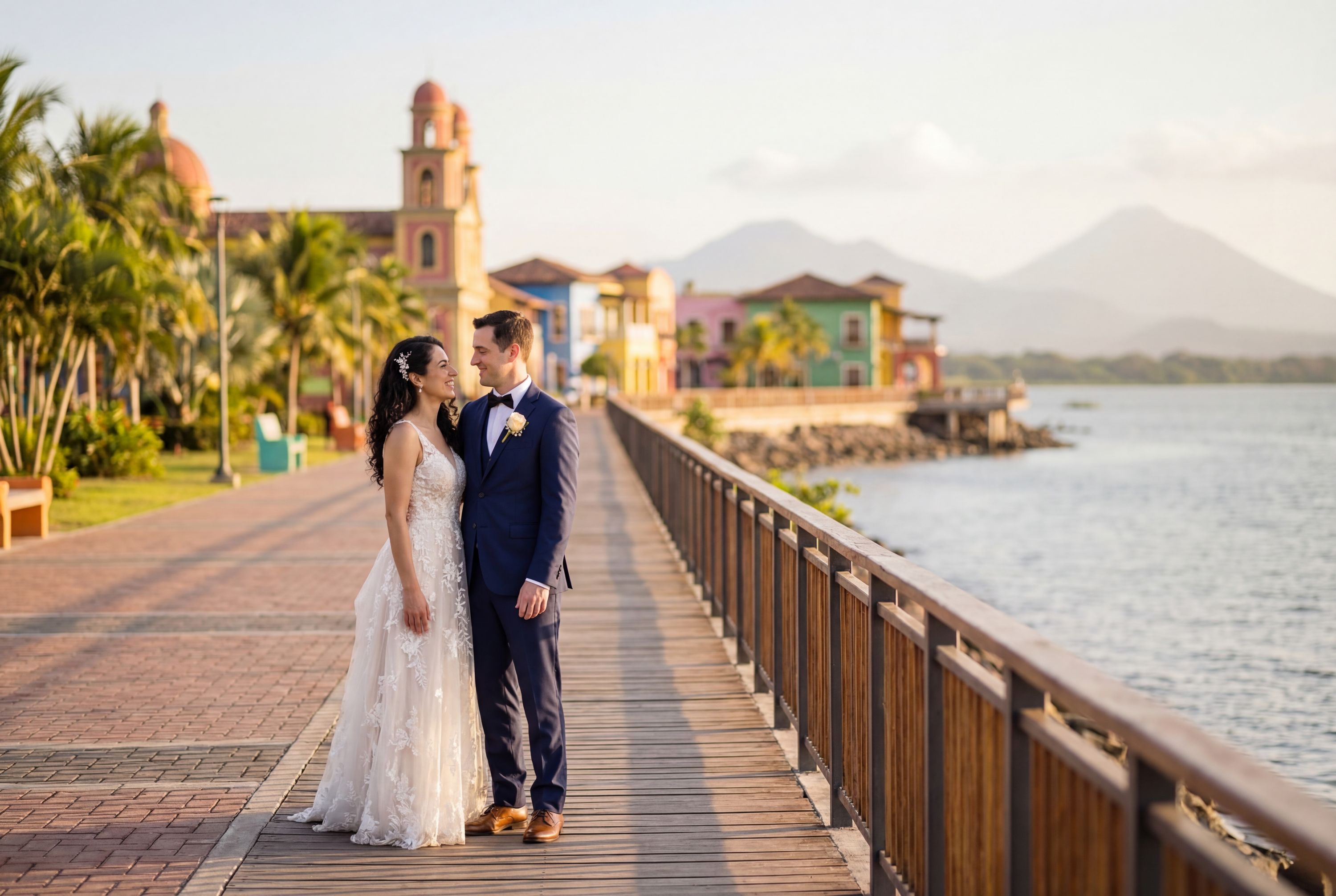 Wedding photography Managua - Malecón de Managua / Puerto Salvador Allende