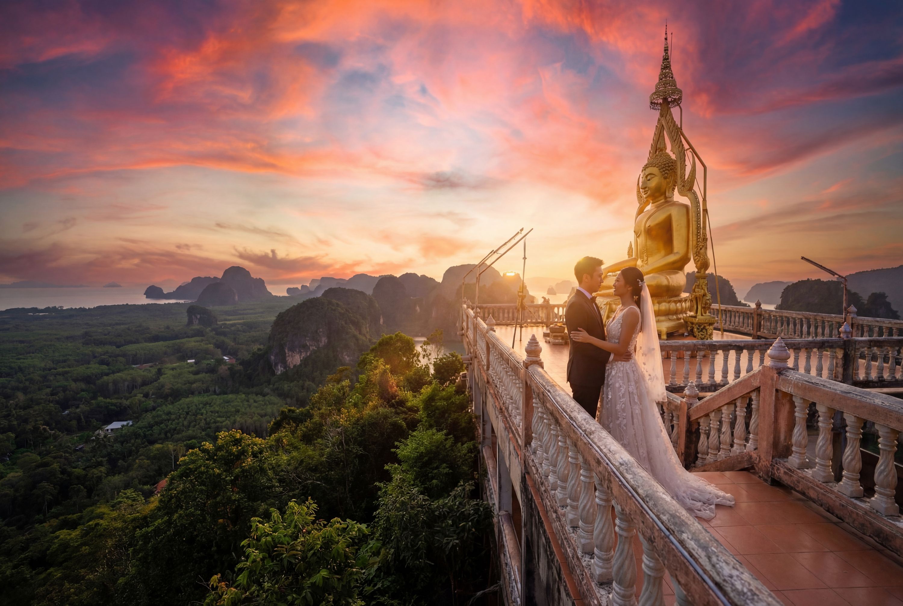 Wedding photography Krabi - Tiger Cave Temple (Wat Tham Suea)